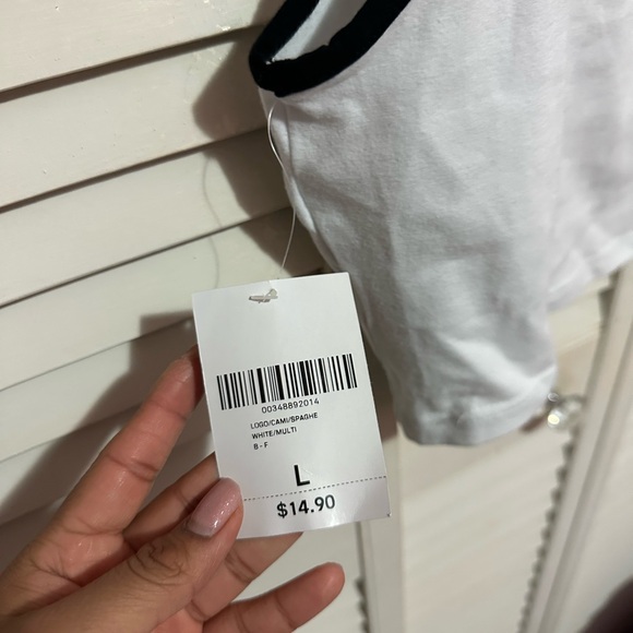 Polaroid crop top - Picture 3 of 3